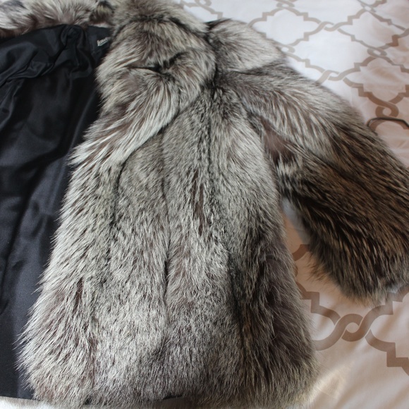 Silver Fox Fur Jacket - Picture 4 of 8